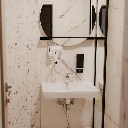 فندق كونسيبت ريزيدنس