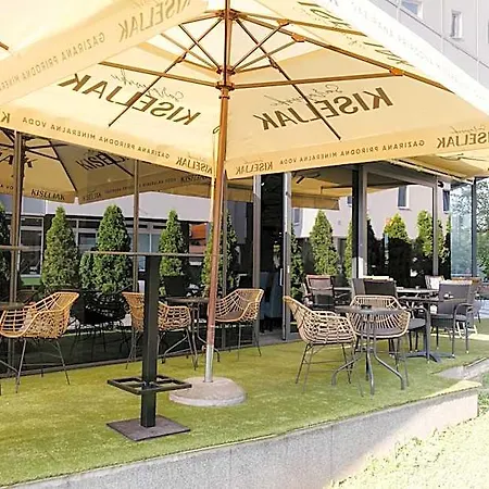Hotel Koncept 4*